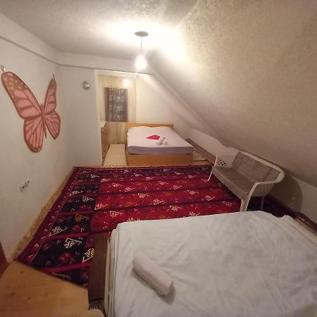 Apartment Little Village Πλαβ Εξωτερικό φωτογραφία