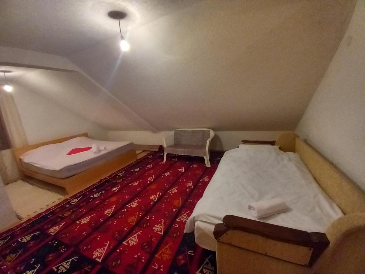 Apartment Little Village Πλαβ Εξωτερικό φωτογραφία