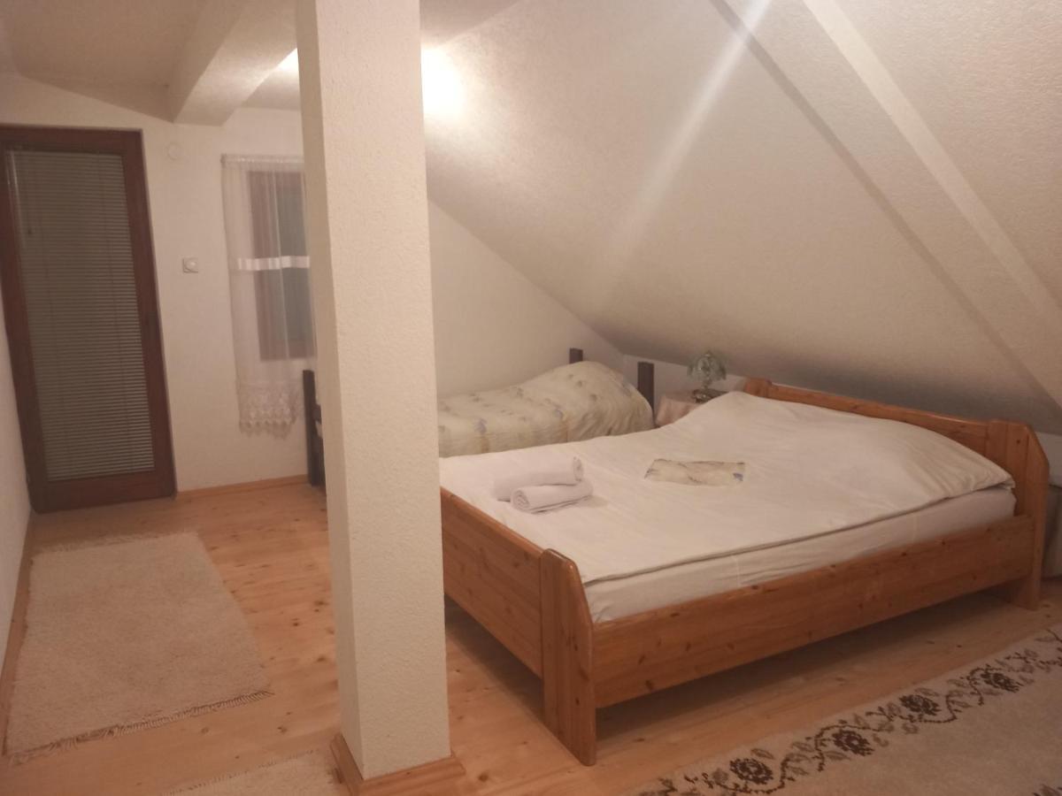Apartment Little Village Πλαβ Εξωτερικό φωτογραφία
